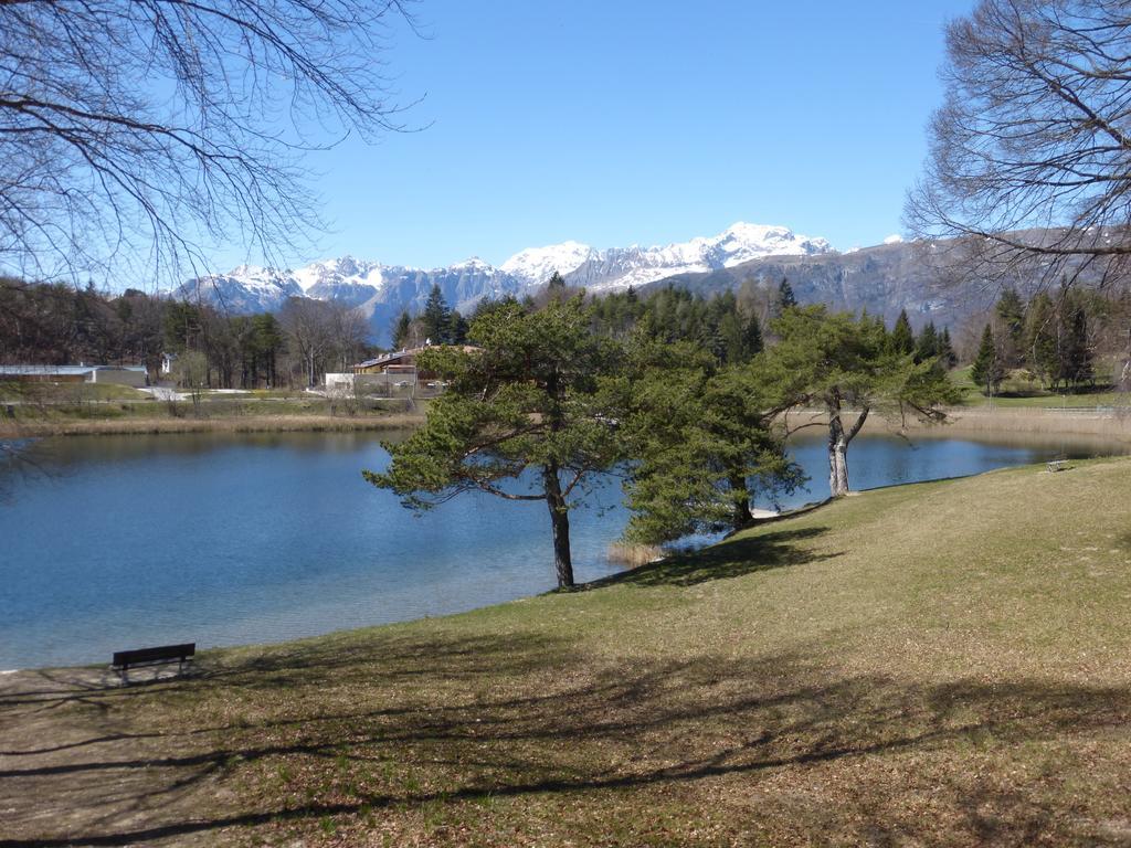 Villa Casa Pederzolli - Lagolo di Calavino Zimmer foto